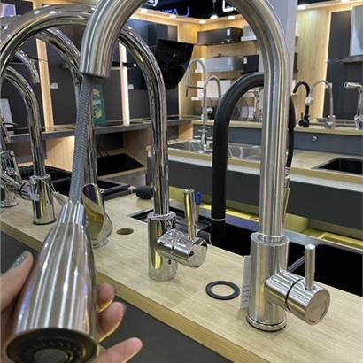 Vòi rửa bát Morris MR9702