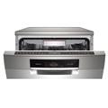 Máy rửa bát Bosch SMS8YCI03E hiện đại