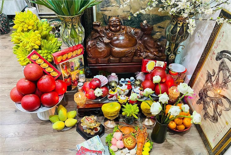 Bàn thờ Ông Địa Thần Tài: Ý nghĩa, cách bài trí và những điều cần biết Bàn thờ Ông Địa Thần Tài: Ý nghĩa, cách bài trí và những điều cần biết