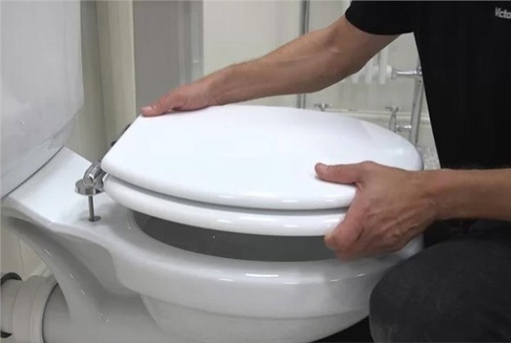 Thay bồn cầu mới và những điều cần lưu ý Thay bồn cầu mới và những điều cần lưu ý