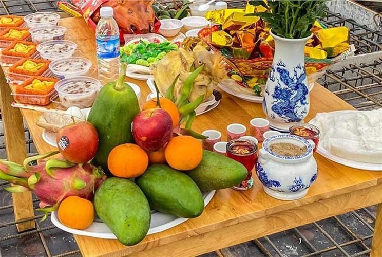 Văn khấn đổ mái nhà và những điều cần lưu ý khi làm lễ Văn khấn đổ mái nhà và những điều cần lưu ý khi làm lễ