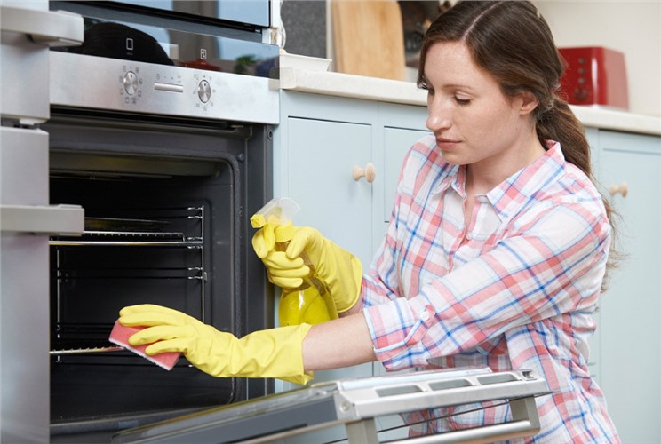 Cách vệ sinh lò nướng sạch bóng và sử dụng bền lâu